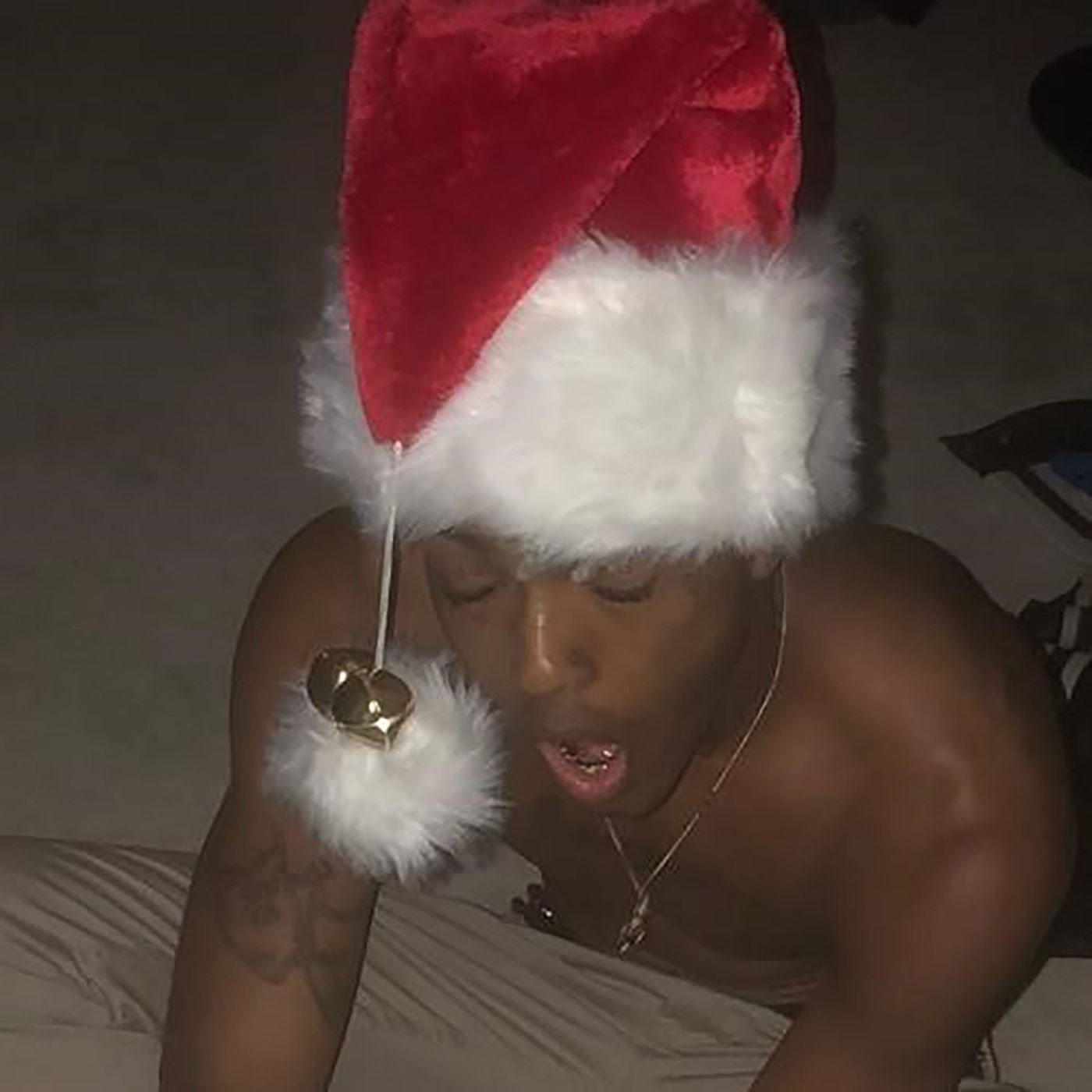 Xxxtentacion – A GHETTO CHRISTMAS CAROLⒺ【44.1kHz／16bit】意大利区-OppsUpro音乐帝国