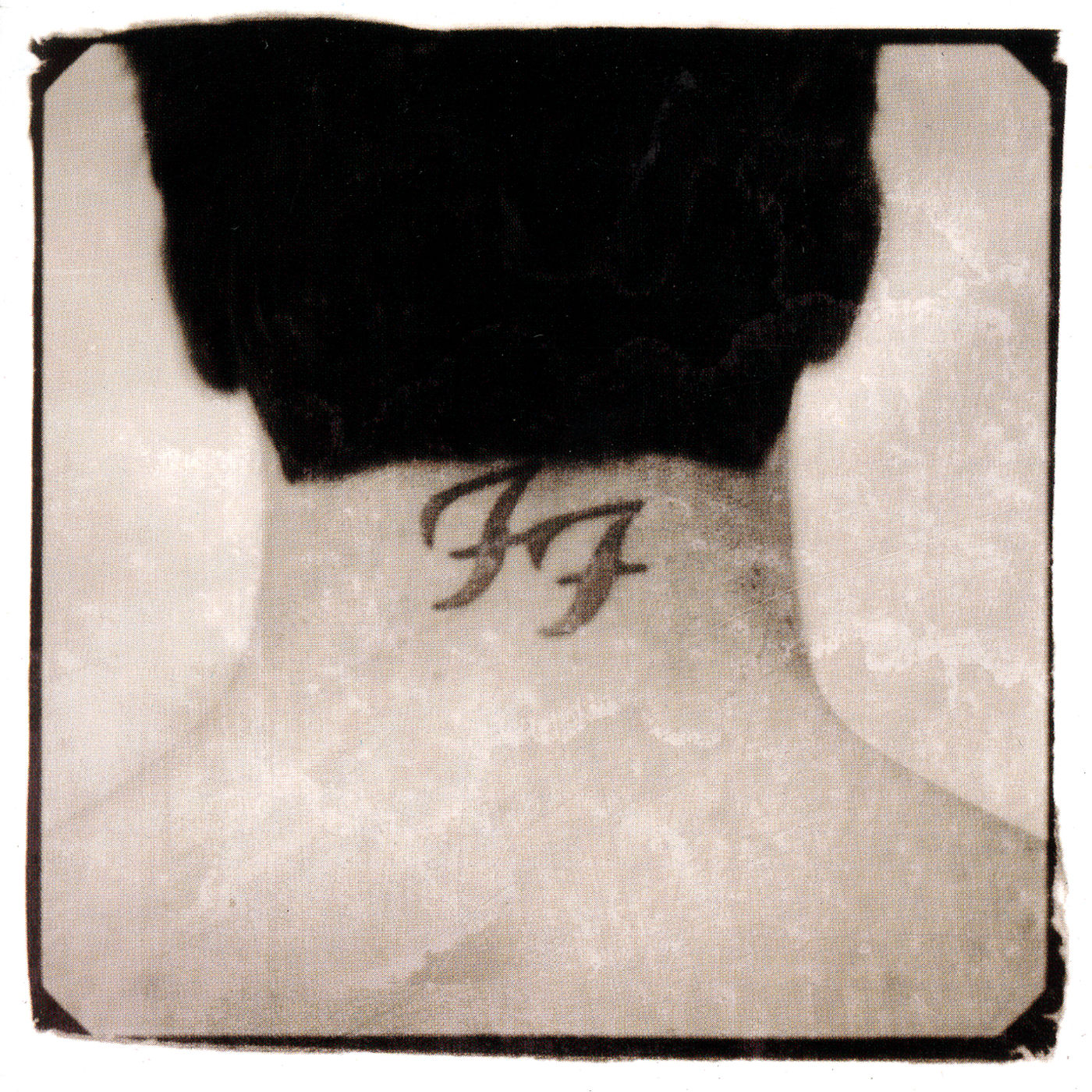 Foo Fighters – There Is Nothing Left To Lose【44.1kHz／16bit】法国区-OppsUpro音乐帝国